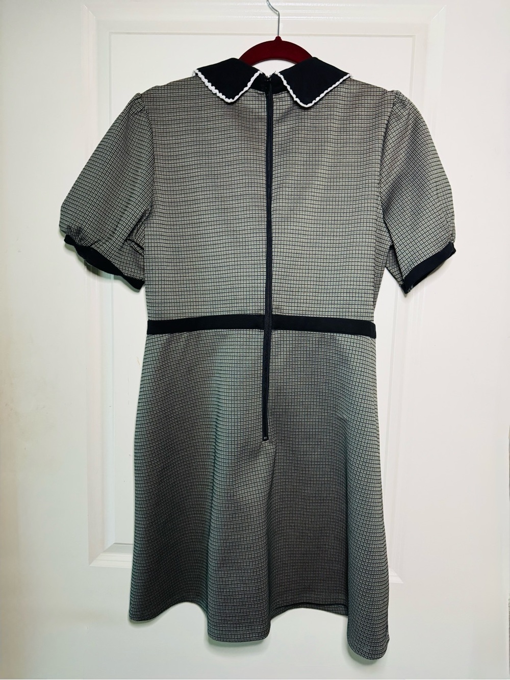 ModCloth Xl Retro Mod Scholar Houndstooth Collared Puff Sleeve Dress - Picture 2 of 12